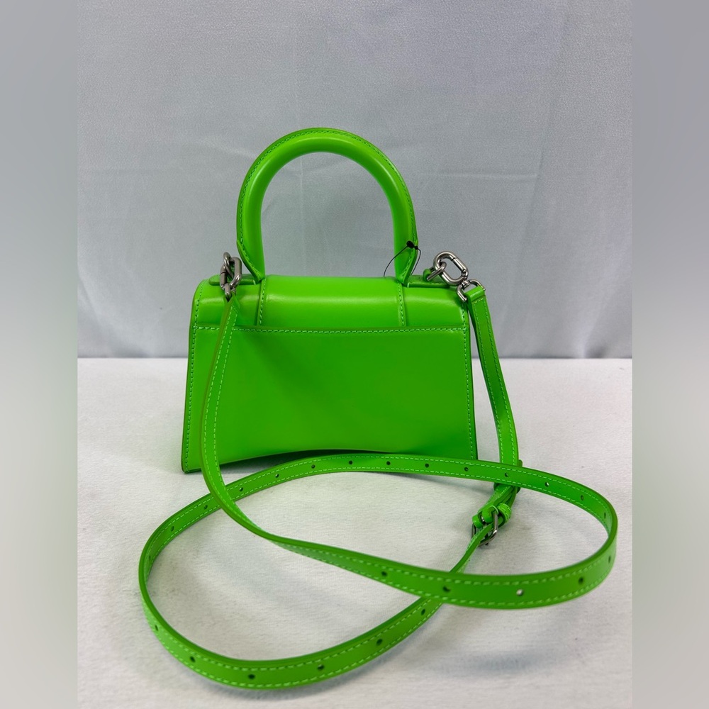 Balenciaga
Balenciaga Hourglass XS Tote Bag - Picture 5 of 10